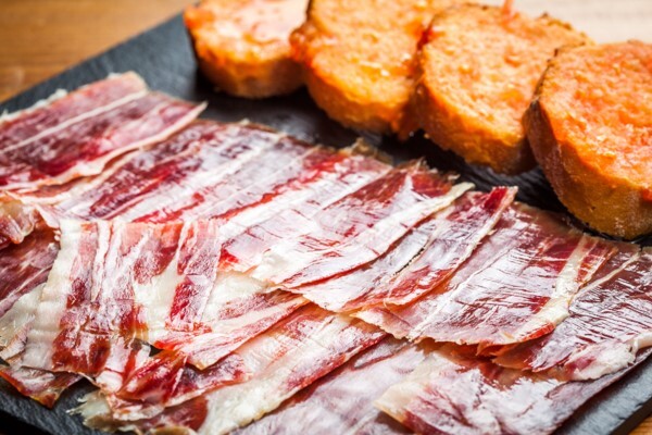 Tomato with Jamon & bread