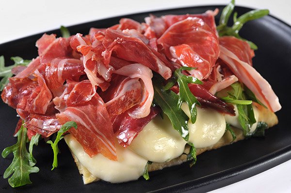 Ibérico Ham, Mozzarella & Arúgula Toast