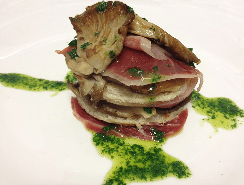 Mushrooms timbale with Jamón Ibérico de Bellota